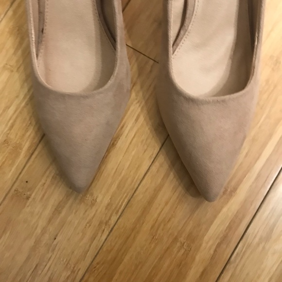 Olivia Jaymessize women’s dress pump - Picture 4 of 15